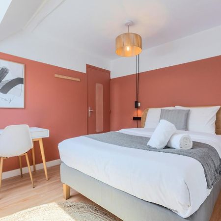 ליל Bright 3-Bedroom 2-Bathroom Flat מראה חיצוני תמונה