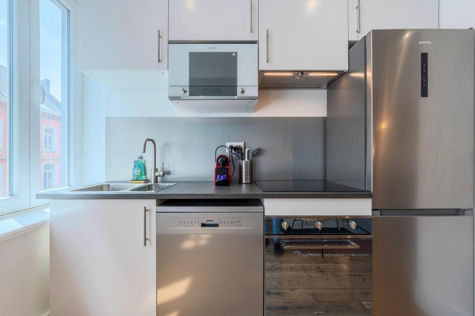 ליל Bright 3-Bedroom 2-Bathroom Flat מראה חיצוני תמונה