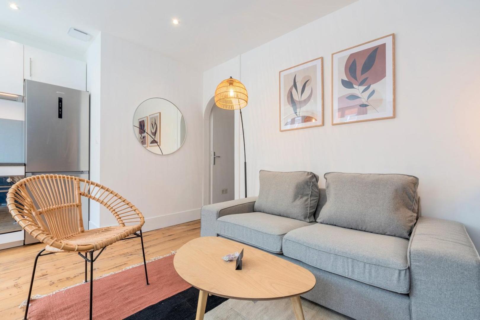 ליל Bright 3-Bedroom 2-Bathroom Flat מראה חיצוני תמונה